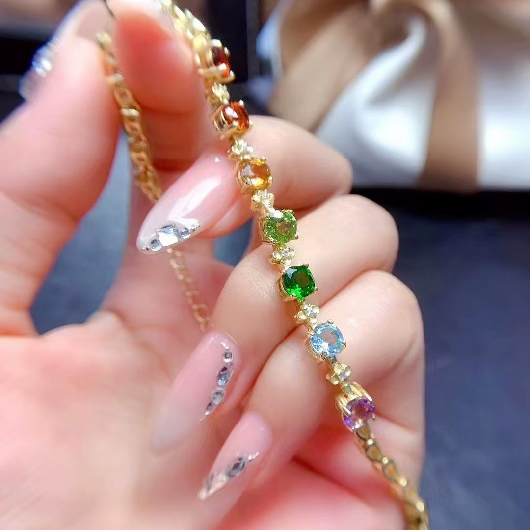 Boutique Jewelry Women's Brace - đánh giá và giá Al Ain Jewelry & Watches Exhibition 2025
